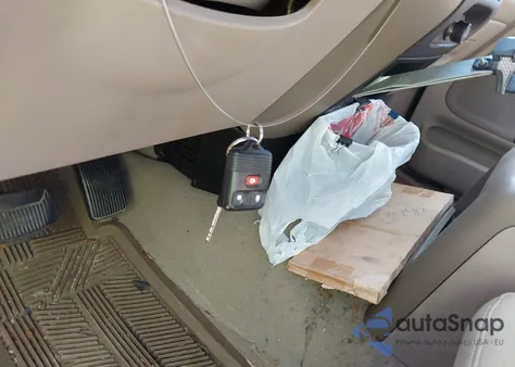 2006 Ford F150 из США, поврежденный, VIN 1FTPX14586FA06690